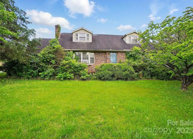 Property at 2505 Charlotte Hwy, Fort Mill, SC 29707, 3 beds, 2 baths