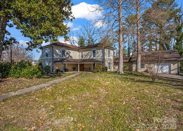 Property at 528 Sherrill Ave, Lincolnton, NC 28092, 3 beds, 2 baths