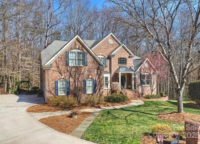 Property at 4219 Kronos Pl, Charlotte, NC 28210, 6 beds, 4.5 baths