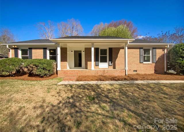 Property at 6227 Thermal Rd, Charlotte, NC 28211, 3 beds, 2 baths