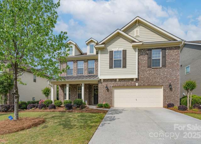 Property at 866 Tyne Dr, Fort Mill, SC 29715, 5 beds, 4 baths
