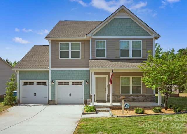 Property at 13408 Portside Ln, Lancaster, SC 29720, 4 beds, 2.5 baths