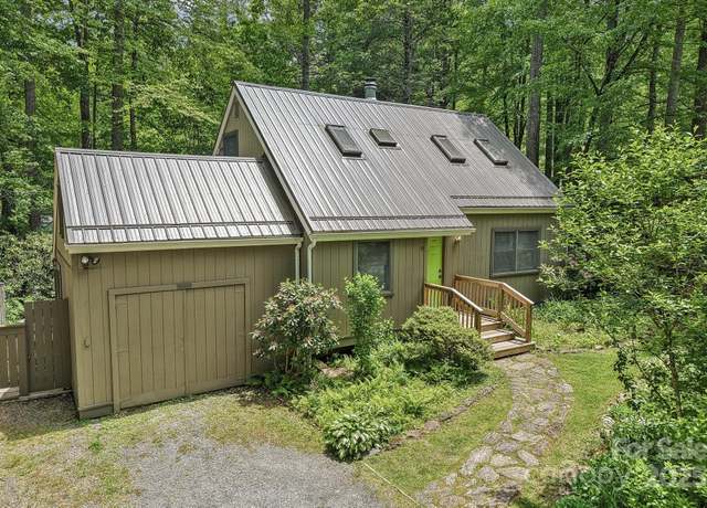 Property at 19 Reuben Branch Rd, Maggie Valley, NC 28751, 2 beds, 1.5 baths