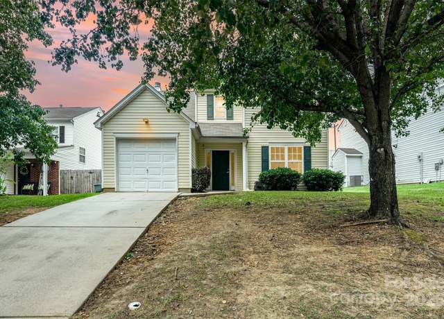 Property at 352 Havenbrook Way NW, Concord, NC 28027, 3 beds, 2.5 baths