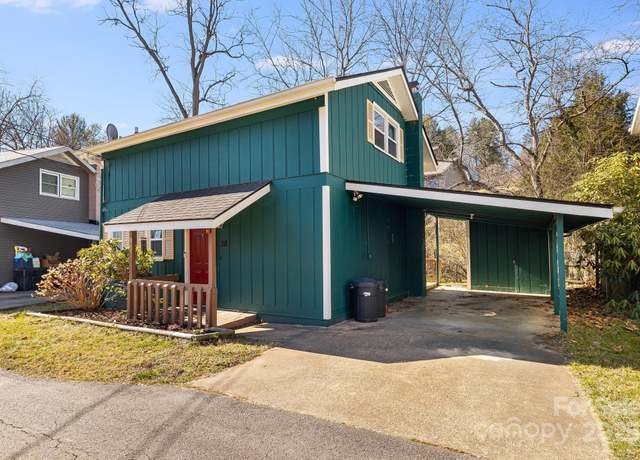 Property at 38 Westbrook Cir, Clyde, NC 28721, 2 beds, 1.5 baths