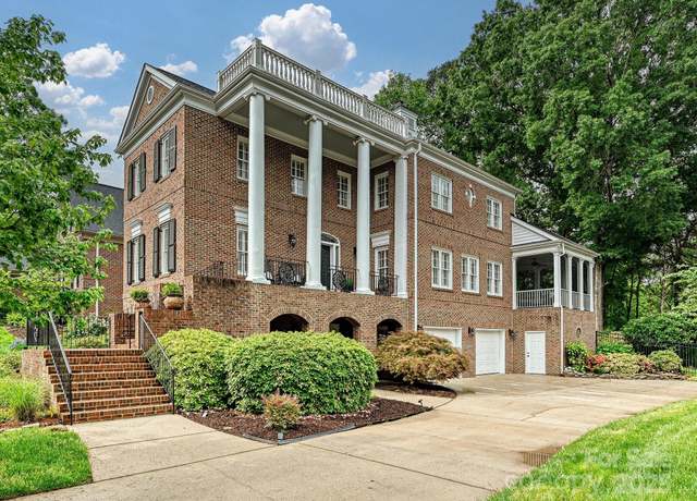 Property at 8623 Tullamore Park Cir, Charlotte, NC 28226, 3 beds, 2.5 baths