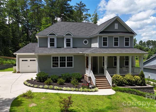 Property at 4237 Island Fox Ln, Denver, NC 28037, 4 beds, 3.5 baths