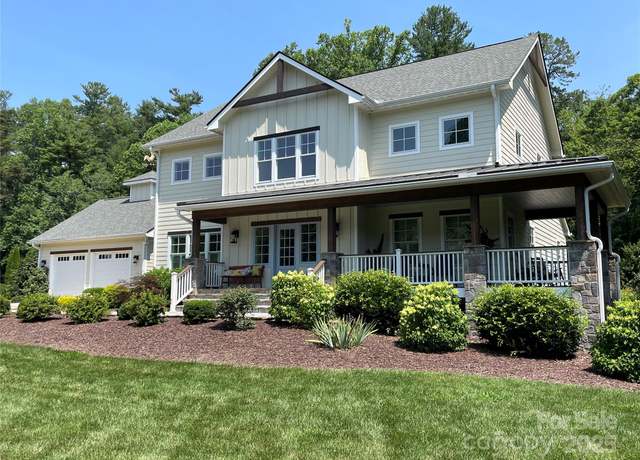 Property at 74 Shipman Pkwy #2, Flat Rock, NC 28731, 4 beds, 2.5 baths