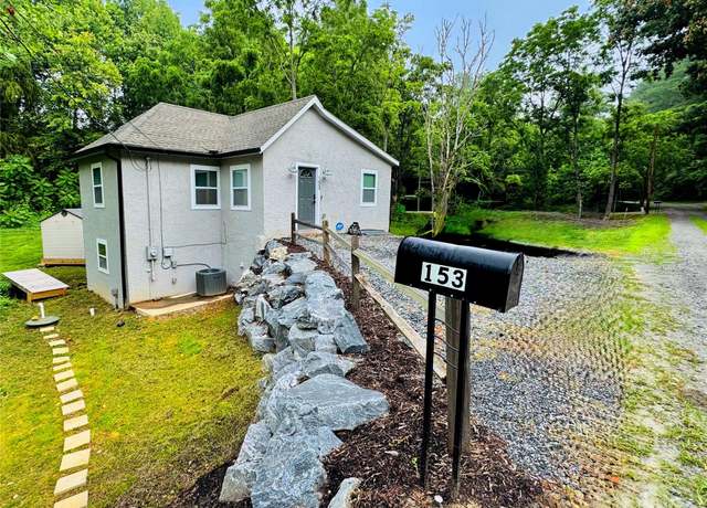 Property at 153 Arrowood Corner Rd, Mars Hill, NC 28754, 2 beds, 2 baths