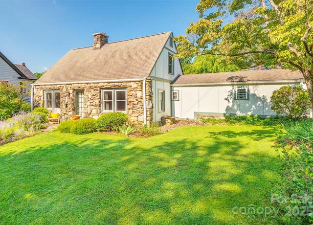 Property at 6 Craggy Cir, Asheville, NC 28803, 3 beds, 1.5 baths