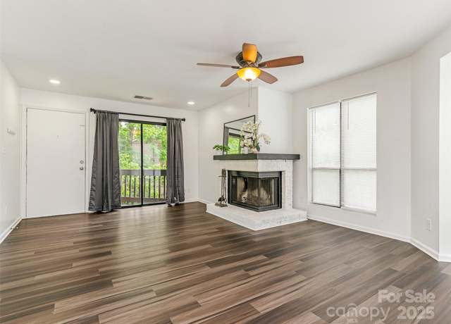 Property at 8183 Cedar Glen Dr, Charlotte, NC 28212, 2 beds, 2 baths