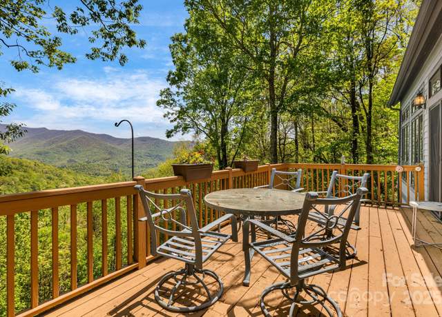 Property at 33 Great Aspen Way, Black Mountain, NC 28711, 4 beds, 3.5 baths