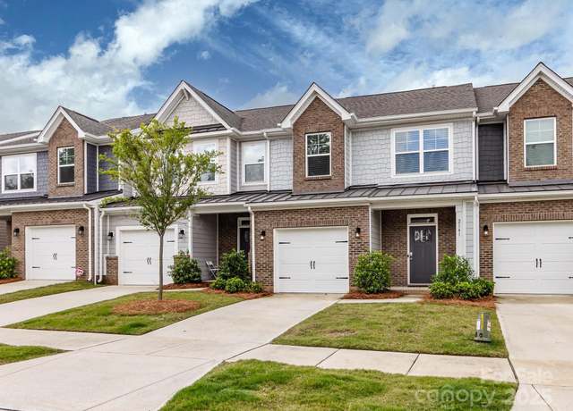 Property at 2141 Bexar Trl, Matthews, NC 28105, 3 beds, 2.5 baths