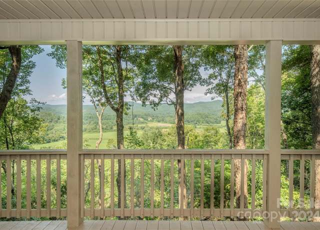 Property at 1244 Windover Dr, Brevard, NC 28712, 3 beds, 3.5 baths