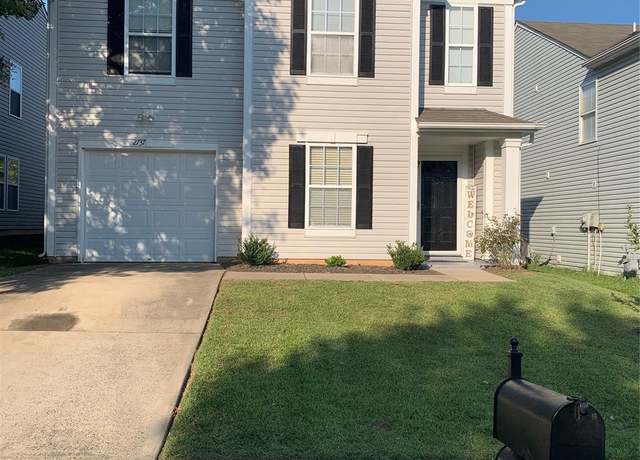 Property at 2737 Red Squirrel Trl, Charlotte, NC 28215, 4 beds, 2.5 baths