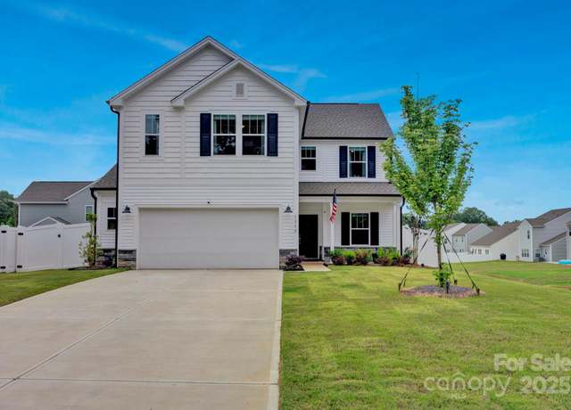 Property at 1315 Elizabeth Ave, Kannapolis, NC 28083, 4 beds, 2.5 baths