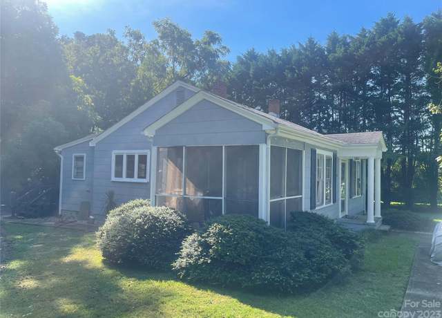 Property at 4020 S NC Hwy 127 Hwy, Hickory, NC 28602, 2 beds, 1 bath
