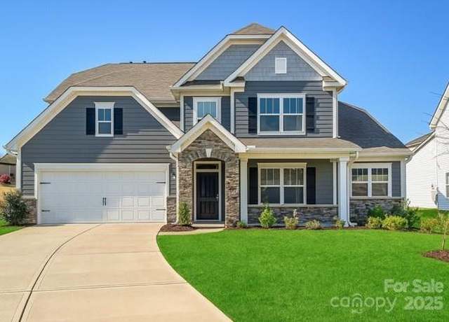 Property at 104 Hemlock Cove Ct, Mooresville, NC 28117, 5 beds, 3.5 baths