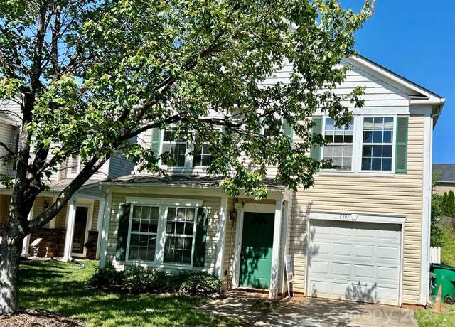 Property at 7307 Mitzi Deborah Ln, Charlotte, NC 28269, 3 beds, 2.5 baths
