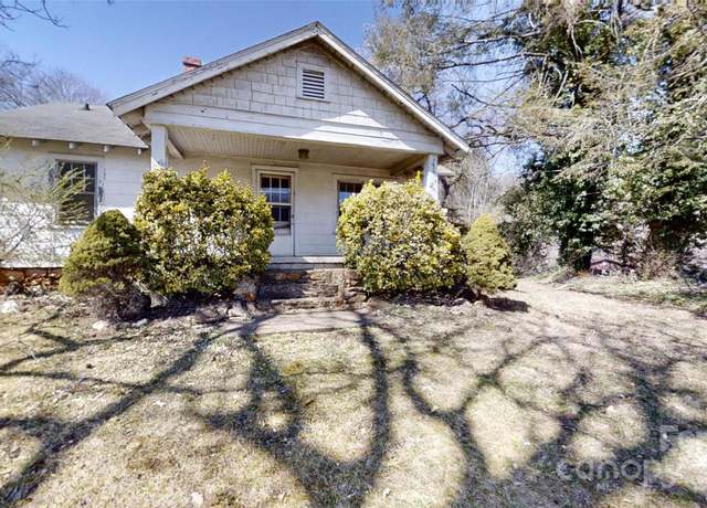 Property at 1628 Tunnel Rd, Asheville, NC 28805, 2 beds, 1 bath