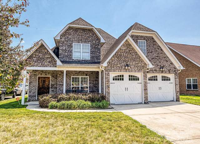 Property at 4562 Lanstone Ct SW, Concord, NC 28027, 3 beds, 2.5 baths