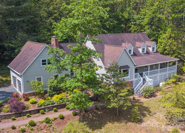 Property at 353 Dingle Creek Ln, Asheville, NC 28803, 4 beds, 4.5 baths