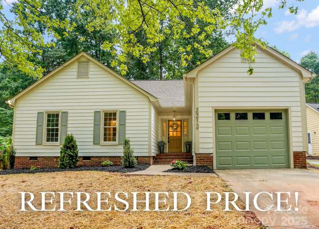 Property at 2212 Pinebrook Cir, Charlotte, NC 28208, 3 beds, 2 baths