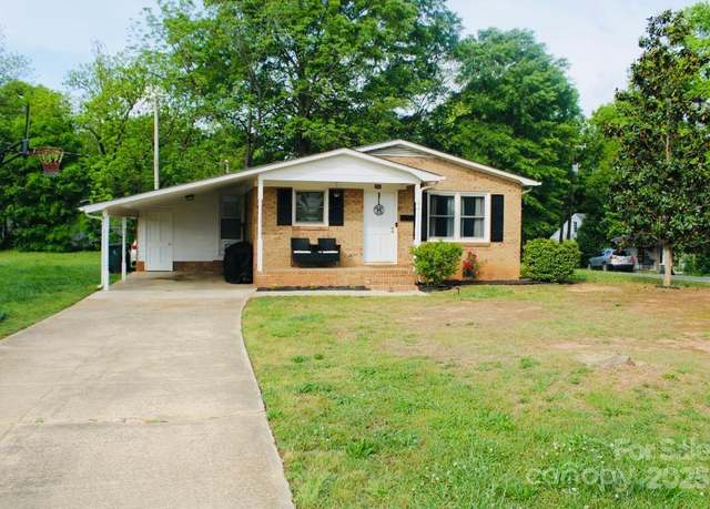 Property at 200 Elizabeth Ave #1, Monroe, NC 28112, 3 beds, 1.5 baths