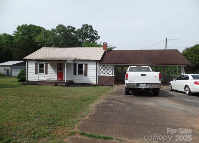 Property at 5004 King Wilkinson Rd, Denver, NC 28037, 2 beds, 1 bath