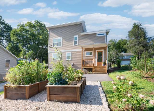 Property at 29 Fairview Ave, Asheville, NC 28803, 3 beds, 2.5 baths