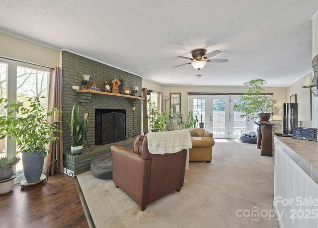 Property at 3190 Holly Rd, Connelly Springs, NC 28612, 4 beds, 2 baths