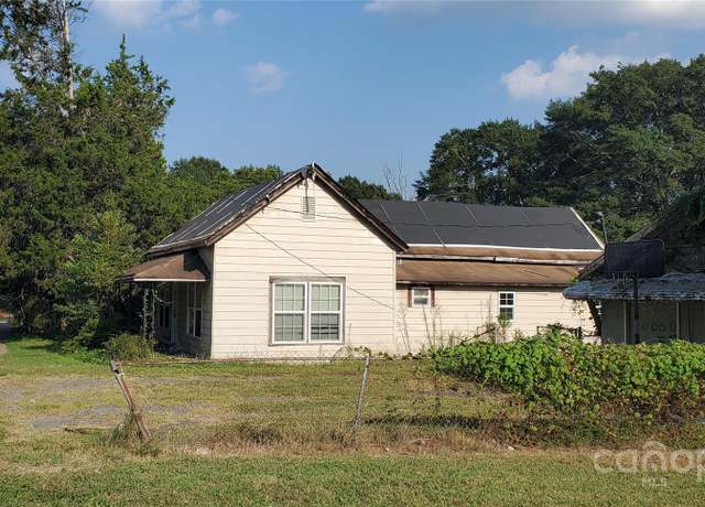Property at 411 & 417 E Trade St, Dallas, NC 28034