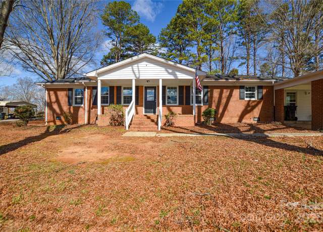 Property at 571 Amity Ave SE, Concord, NC 28025, 3 beds, 2 baths