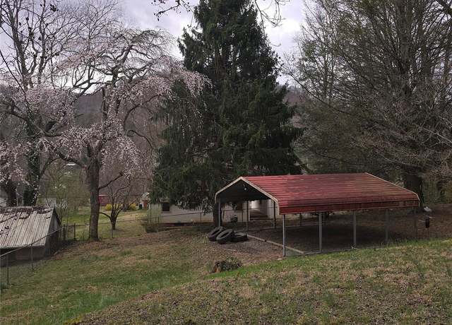 Property at 15 Season Ln, Asheville, NC 28805