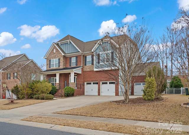 Property at 3813 Litchfield Dr, Waxhaw, NC 28173, 5 beds, 4.5 baths