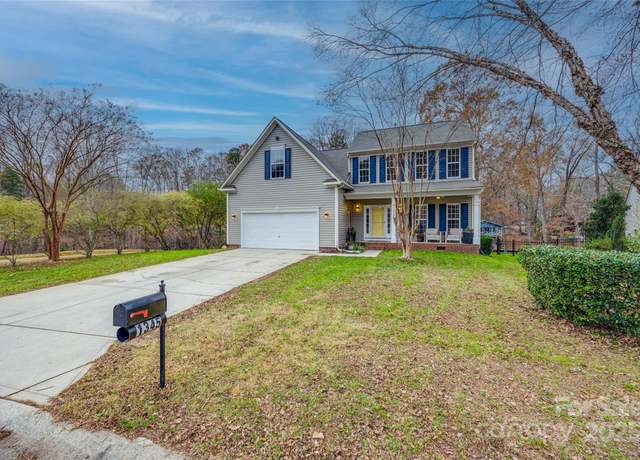 Property at 1345 Shimmer Light Cir, Rock Hill, SC 29732, 3 beds, 2.5 baths