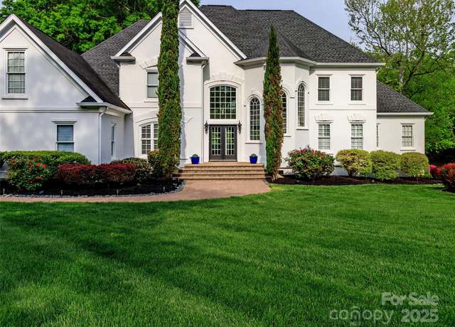 Property at 1700 White Pond Ln, Waxhaw, NC 28173, 4 beds, 4.5 baths