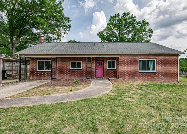 Property at 85 SW Myrtle Ave SW, Concord, NC 28025, 3 beds, 2 baths