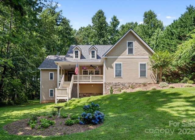 Property at 209 Duncan Estate Dr, Fletcher, NC 28732, 3 beds, 3.5 baths