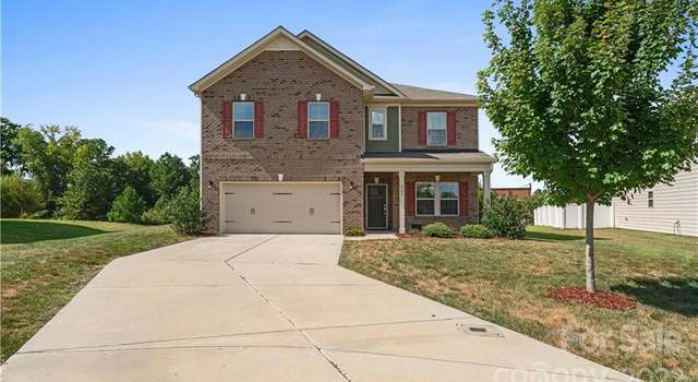Photo of 1905 Cantrell Ct, Matthews, NC 28104