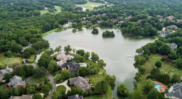 Photo of 5905 Lismore Valley Ln, Charlotte, NC 28226