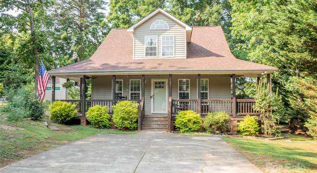 Photo of 7691 Red Robin Trl, Denver, NC 28037