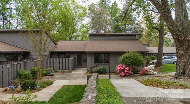 Photo of 206 Crowfields Dr, Asheville, NC 28803