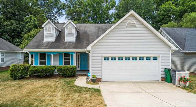 Photo of 7523 Shadowstone Dr, Charlotte, NC 28270