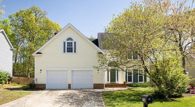 Photo of 2906 Crescent Knoll Dr, Matthews, NC 28105