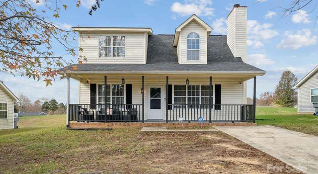 Photo of 1324 Eagles Landing Dr, Charlotte, NC 28214