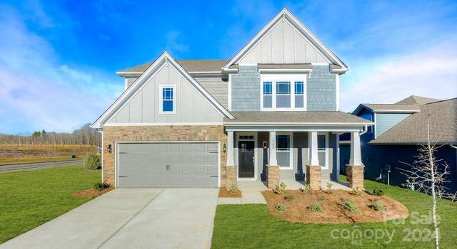 Photo of 8024 Plymouth Dr, Sherrills Ford, NC 28673