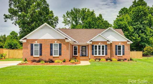 Photo of 309 Breckenridge Pl, Rock Hill, SC 29732