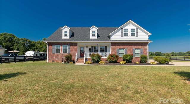 Photo of 1302 Bryson Creek Dr, Mcconnells, SC 29726