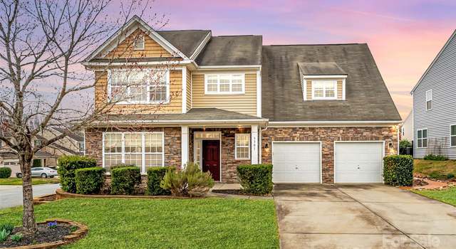 Photo of 3301 Brackhill St, Davidson, NC 28036